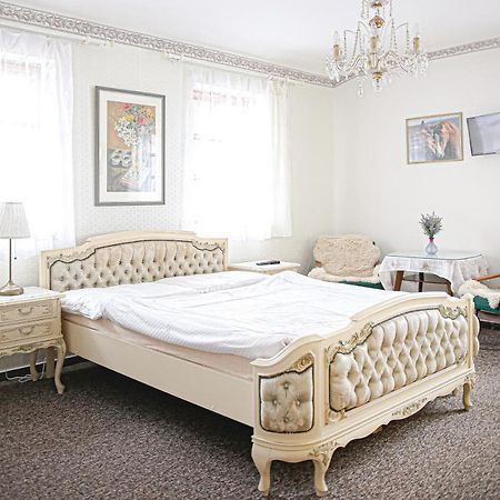 Hotel Staj Newport Domasłowice Dolne Zewnętrze zdjęcie